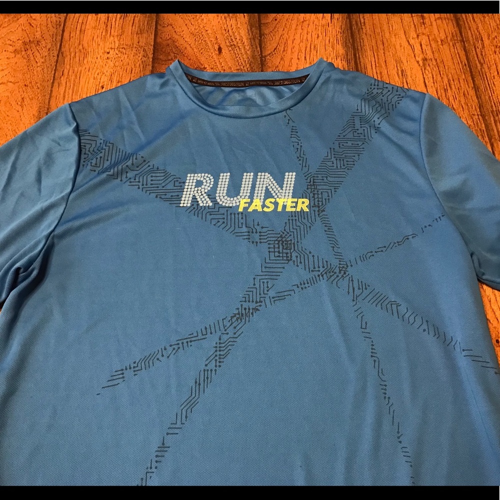 Performance T-shirt